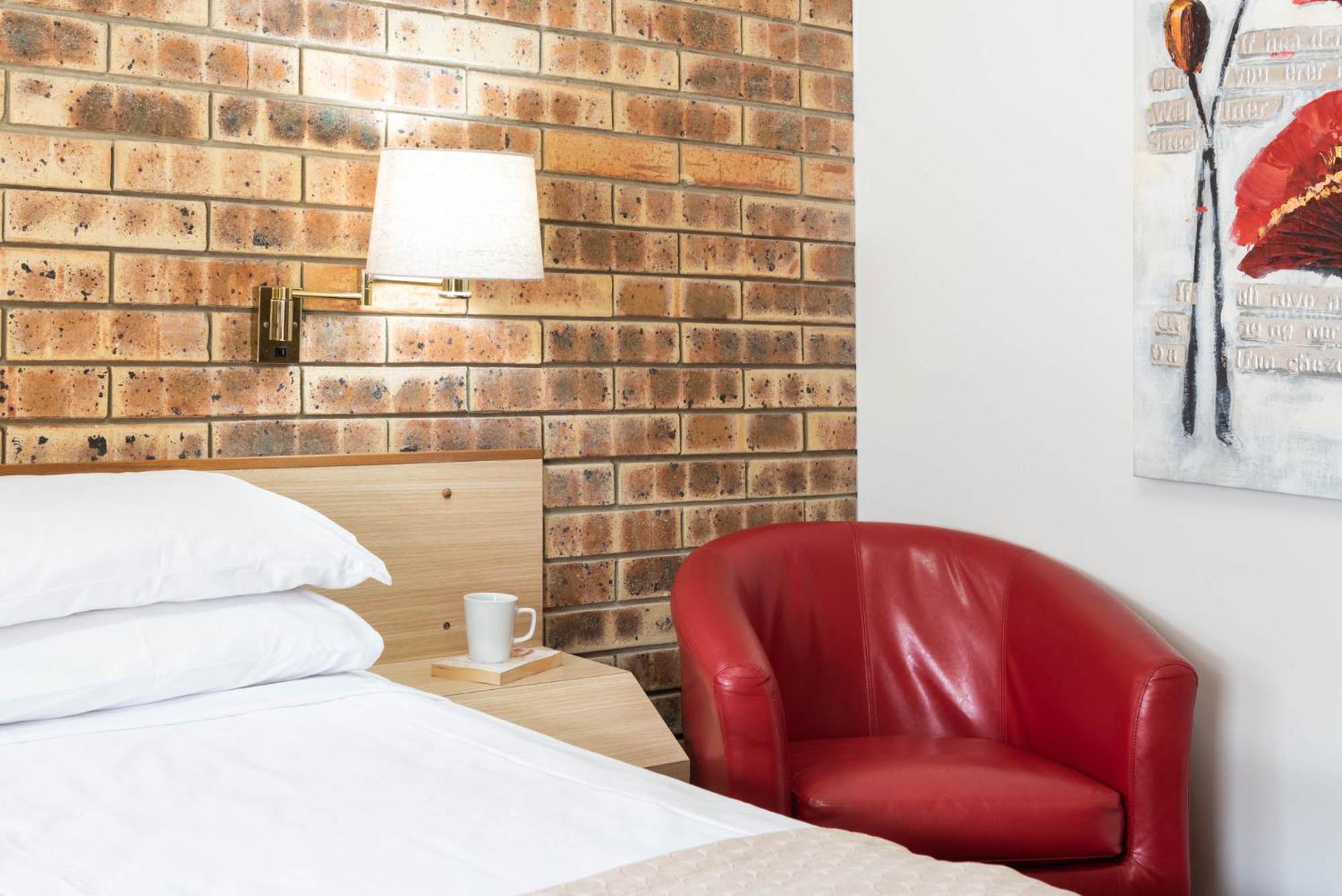 Longreach Motor Inn Экстерьер фото