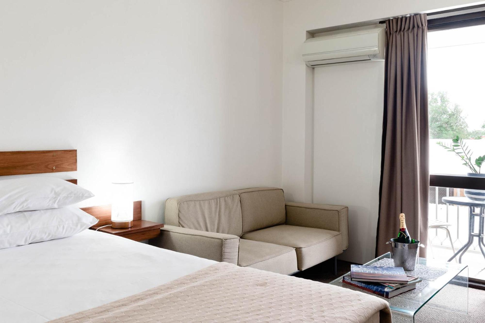 Longreach Motor Inn Экстерьер фото